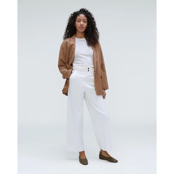 Everlane Shoes - Everlane Birch The Italian Leather Day Glove, 8